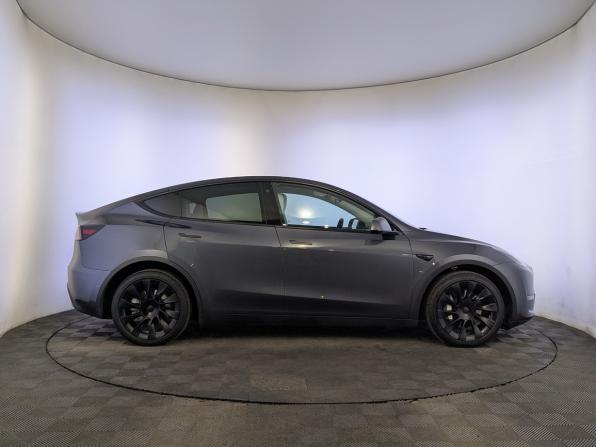 Tesla Model Y I с пробегом 2022 года, цена 4 500 000 рублей, 74725 км, внедорожник, Автокод Объявления