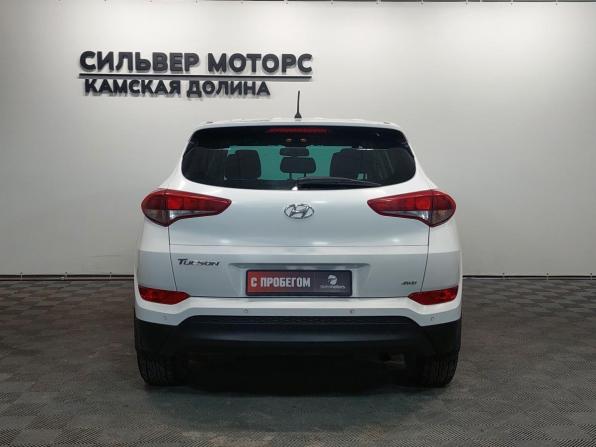 Hyundai Tucson III с пробегом 2016 года, цена 1 760 000 рублей, 180000 км, внедорожник, Автокод Объявления