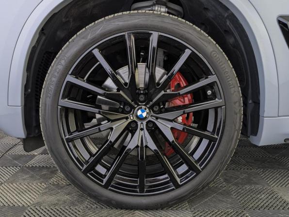 BMW X5 IV (G05/G18) Рестайлинг с пробегом 2025 года, цена 13 850 000 рублей, 7000 км, внедорожник, Автокод Объявления