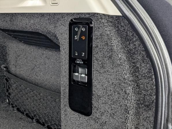 Land Rover Range Rover V с пробегом 2023 года, цена 17 490 000 рублей, 44000 км, внедорожник, Автокод Объявления