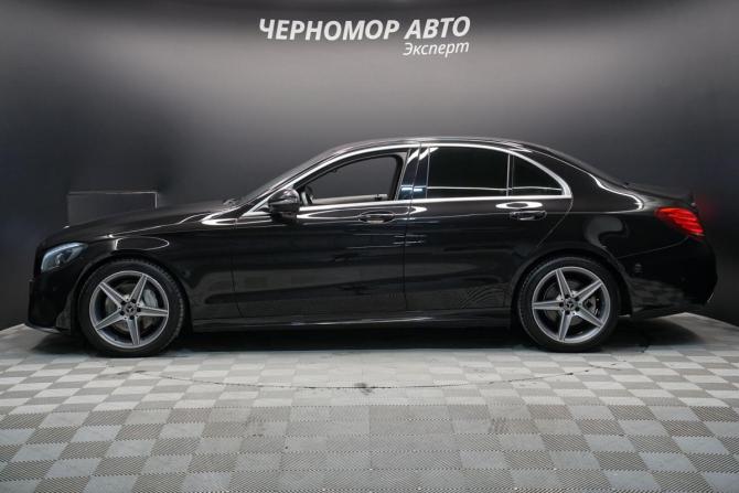 Mercedes-Benz C-Класс IV (W205) Рестайлинг с пробегом 2018 года, цена 2 640 000 рублей, 161202 км, седан, Автокод Объявления