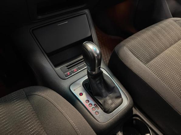 Volkswagen Tiguan I Рестайлинг с пробегом 2012 года, цена 1 099 000 рублей, 210000 км, внедорожник, Автокод Объявления