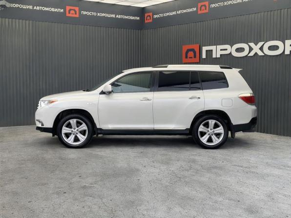 Toyota Highlander II (XU40) Рестайлинг с пробегом 2012 года, цена 1 947 000 рублей, 187400 км, внедорожник, Автокод Объявления