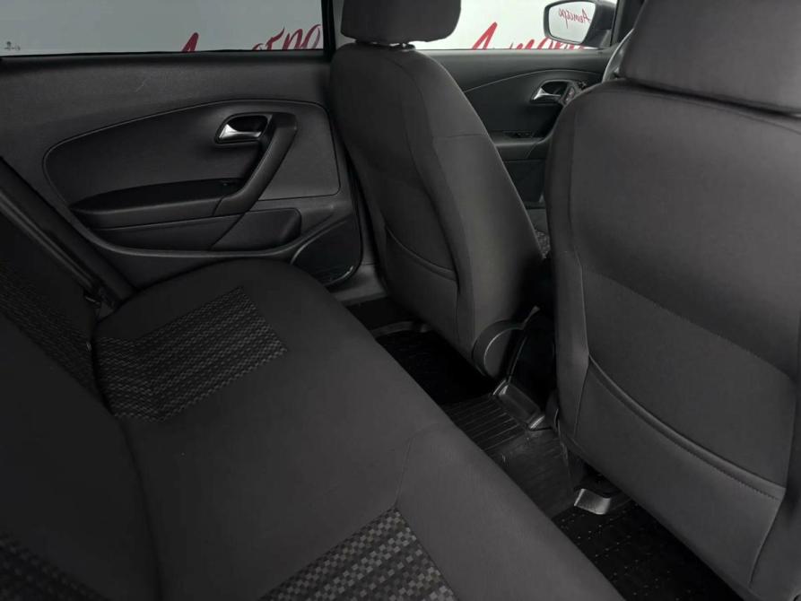 Volkswagen Polo V Рестайлинг Псков  - изображение 13