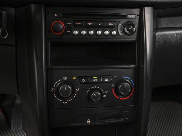 Peugeot 207 I Рестайлинг с пробегом 2010 года, цена 489 000 рублей, 139872 км, хэтчбек, Автокод Объявления