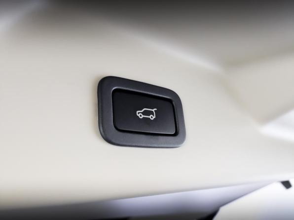 Land Rover Range Rover IV Рестайлинг с пробегом 2021 года, цена 8 430 000 рублей, 76748 км, внедорожник, Автокод Объявления