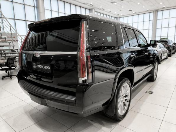 Cadillac Escalade IV с пробегом 2018 года, цена 3 975 000 рублей, 238976 км, внедорожник, Автокод Объявления