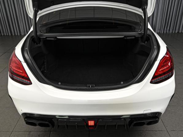 Mercedes-Benz C-Класс IV (W205) Рестайлинг с пробегом 2018 года, цена 2 798 000 рублей, 41398 км, седан, Автокод Объявления