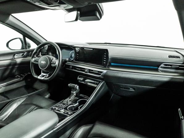 Kia K5 III с пробегом 2021 года, цена 2 219 700 рублей, 130755 км, седан, Автокод Объявления