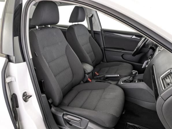 Volkswagen Jetta VI с пробегом 2013 года, цена 1 010 000 рублей, 136163 км, седан, Автокод Объявления