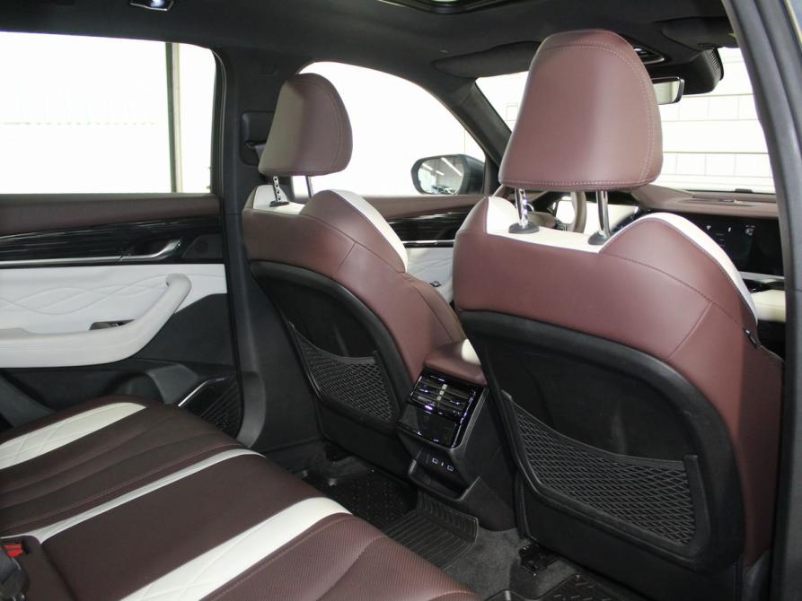 Geely Monjaro I Москва  - изображение 28