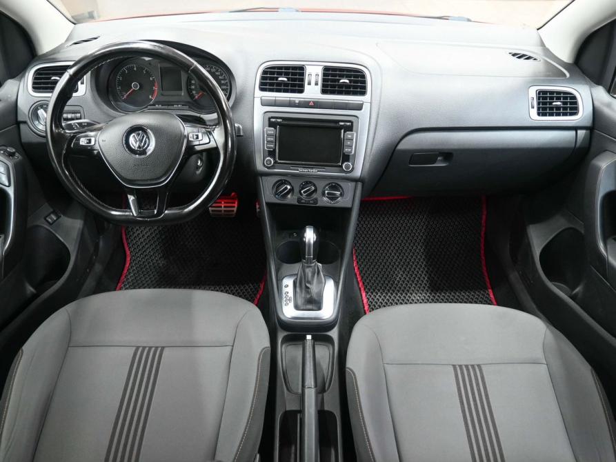 Volkswagen Polo V Рестайлинг Ростов-на-Дону  - изображение 8