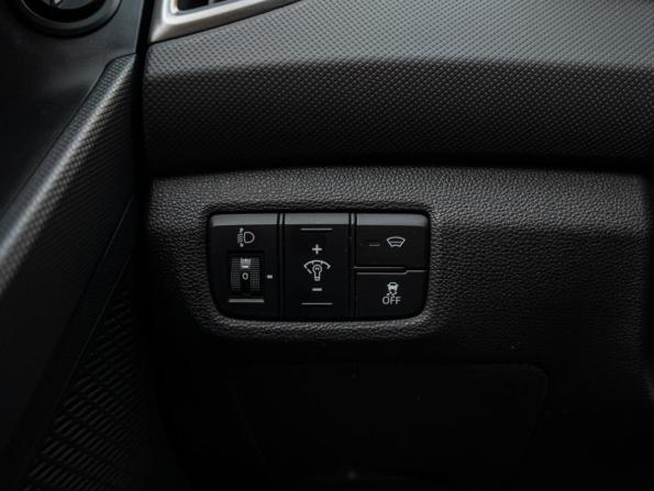 Hyundai Creta I с пробегом 2017 года, цена 1 705 000 рублей, 129831 км, внедорожник, Автокод Объявления
