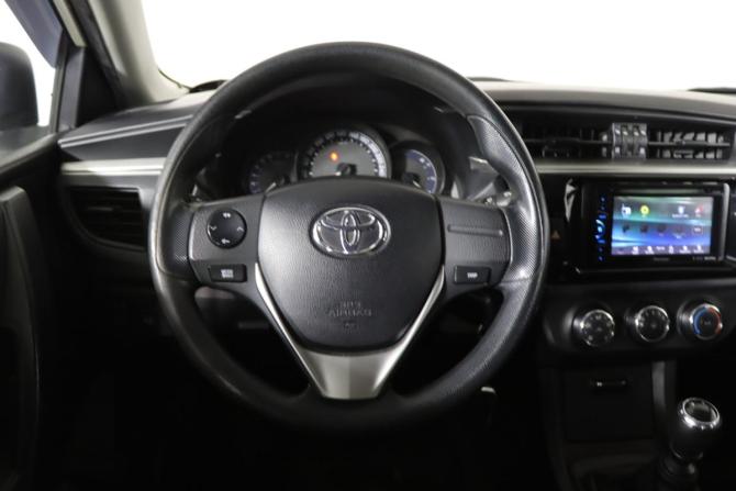 Toyota Corolla XI (E160 E170 E180) с пробегом 2013 года, цена 1 109 990 рублей, 111331 км, седан, Автокод Объявления