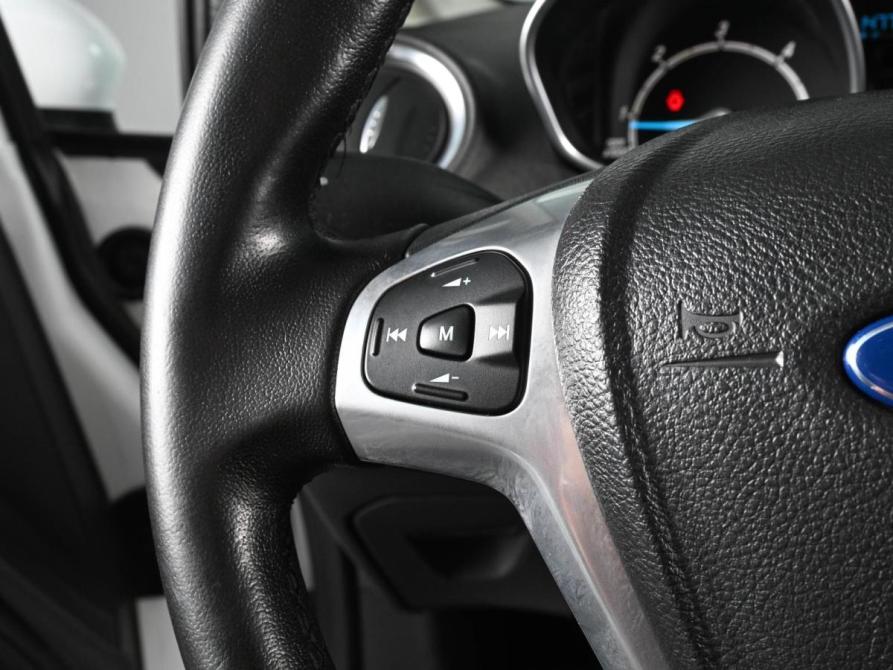 Ford Fiesta Mk6 Рестайлинг Ростов-на-Дону  - изображение 12