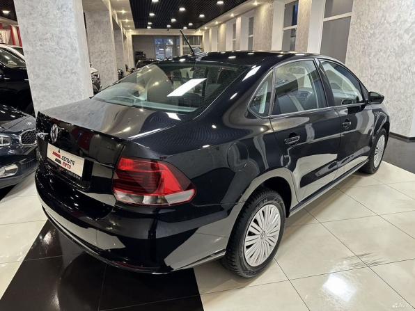 Volkswagen Polo V Рестайлинг с пробегом 2018 года, цена 1 325 000 рублей, 96269 км, седан, Автокод Объявления