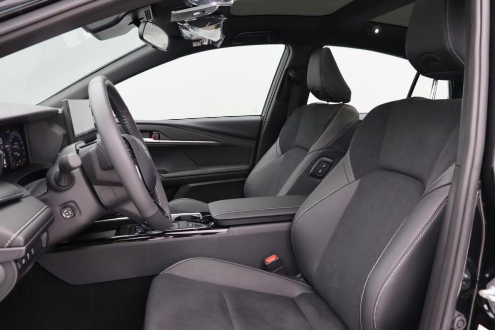 Toyota Camry IX (XV80) China Market Тюмень  - изображение 3