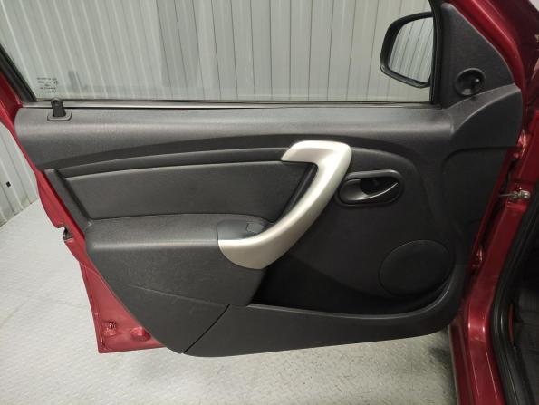 Renault Sandero I с пробегом 2013 года, цена 445 000 рублей, 121264 км, хэтчбек, Автокод Объявления