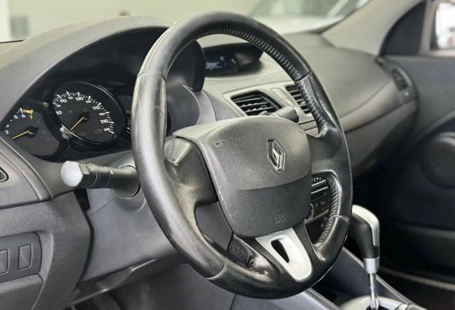 Renault Fluence I с пробегом 2013 года, цена 749 000 рублей, 196126 км, седан, Автокод Объявления