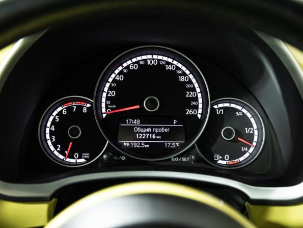 Volkswagen Beetle II (A5) с пробегом 2014 года, цена 1 450 000 рублей, 122713 км, хэтчбек, Автокод Объявления