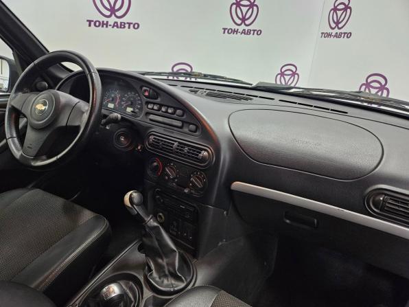 Chevrolet Niva I Рестайлинг с пробегом 2013 года, цена 388 000 рублей, 268490 км, внедорожник, Автокод Объявления