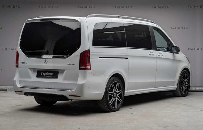 Mercedes-Benz V-Класс III (W447) с пробегом 2018 года, цена 4 725 000 рублей, 74403 км, минивэн, Автокод Объявления