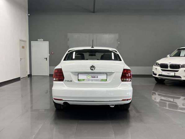 Volkswagen Polo V Рестайлинг с пробегом 2017 года, цена 1 095 000 рублей, 140873 км, седан, Автокод Объявления