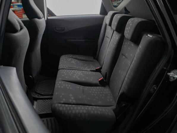 Toyota Ractis II с пробегом 2013 года, цена 989 000 рублей, 72703 км, хэтчбек, Автокод Объявления