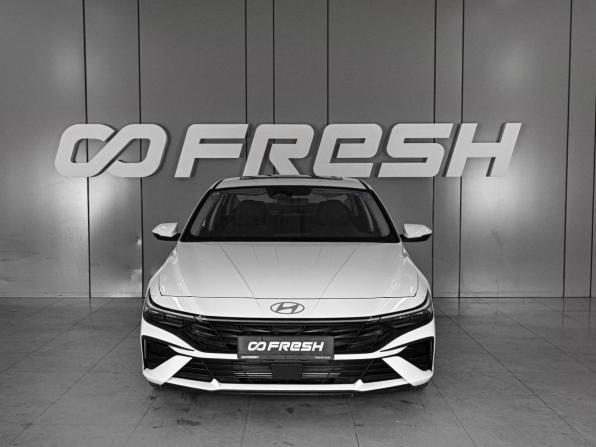 Hyundai Elantra VII (CN7) Рестайлинг с пробегом 2023 года, цена 2 829 000 рублей, 528 км, седан, Автокод Объявления