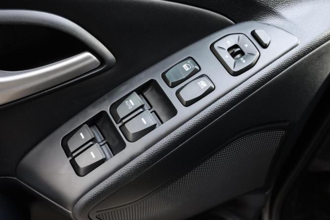 Hyundai ix35 I с пробегом 2013 года, цена 1 149 000 рублей, 181690 км, внедорожник, Автокод Объявления