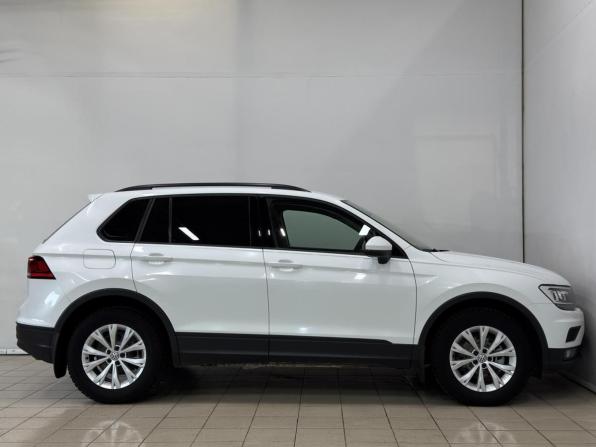 Volkswagen Tiguan II с пробегом 2020 года, цена 2 539 000 рублей, 76677 км, внедорожник, Автокод Объявления