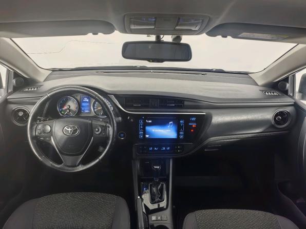 Toyota Corolla XI (E160 E170 E180) Рестайлинг 1 с пробегом 2016 года, цена 1 139 000 рублей, 233281 км, седан, Автокод Объявления