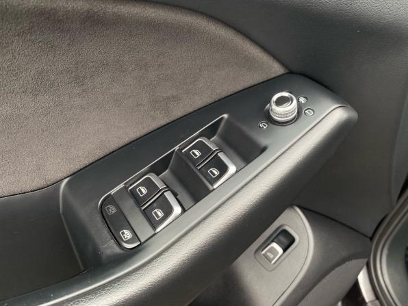 Audi Q5 I (8R) Рестайлинг с пробегом 2014 года, цена 1 715 000 рублей, 252300 км, внедорожник, Автокод Объявления