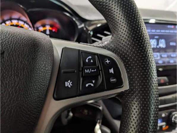 Lada (ВАЗ) Vesta I с пробегом 2022 года, цена 1 297 000 рублей, 57942 км, универсал, Автокод Объявления