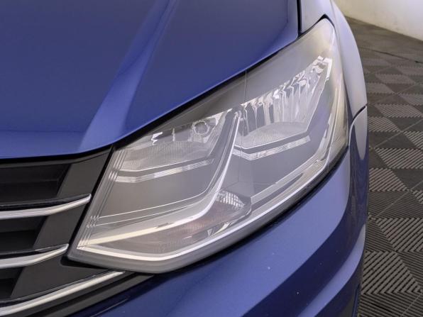Volkswagen Polo V Рестайлинг с пробегом 2019 года, цена 1 215 000 рублей, 113112 км, седан, Автокод Объявления