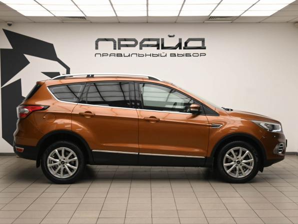 Ford Kuga II Рестайлинг с пробегом 2017 года, цена 2 099 000 рублей, 78580 км, внедорожник, Автокод Объявления