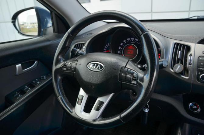 Kia Sportage III с пробегом 2011 года, цена 1 100 000 рублей, 300601 км, внедорожник, Автокод Объявления