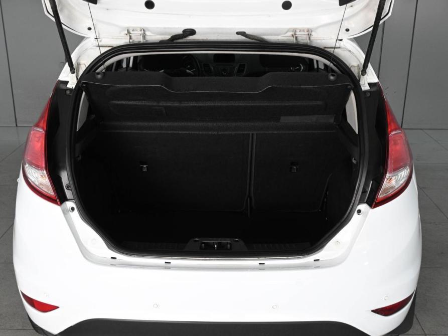 Ford Fiesta Mk6 Рестайлинг Ростов-на-Дону  - изображение 16