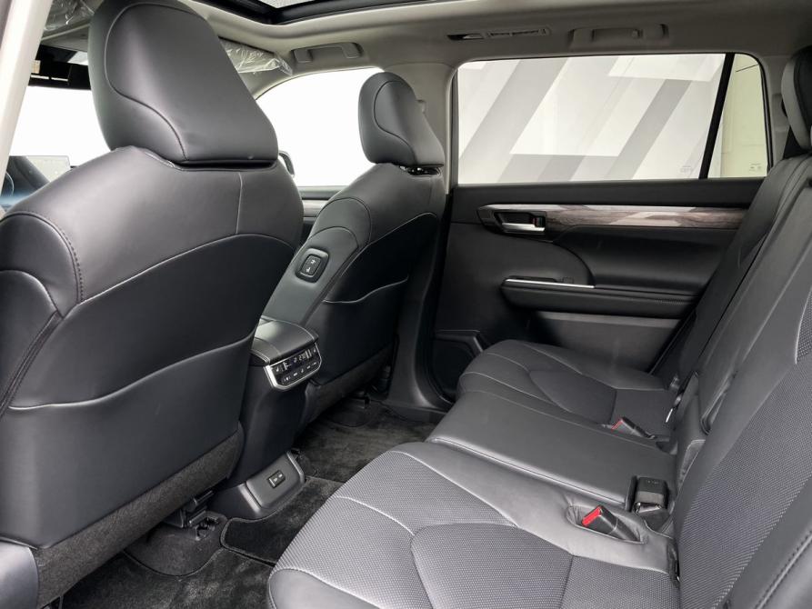 Toyota Highlander IV (XU70) Екатеринбург  - изображение 15