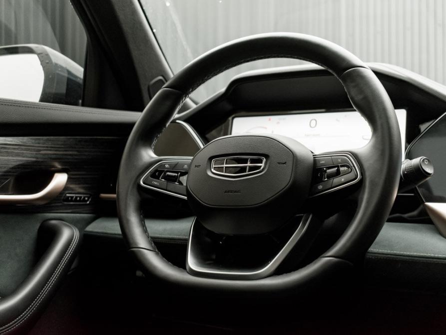 Geely Monjaro I Екатеринбург  - изображение 16