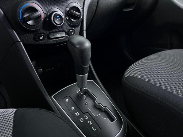 Hyundai Solaris I с пробегом 2012 года, цена 887 000 рублей, 95674 км, хэтчбек, Автокод Объявления