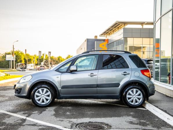 Suzuki SX4 I (Classic) Рестайлинг с пробегом 2011 года, цена 708 000 рублей, 183226 км, хэтчбек, Автокод Объявления