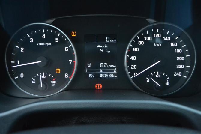 Hyundai Elantra VI (AD) с пробегом 2016 года, цена 1 330 000 рублей, 180380 км, седан, Автокод Объявления