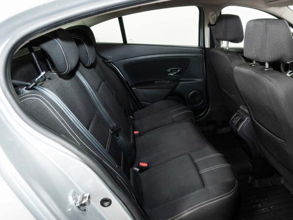 Renault Fluence I Рестайлинг с пробегом 2013 года, цена 722 000 рублей, 190000 км, седан, Автокод Объявления