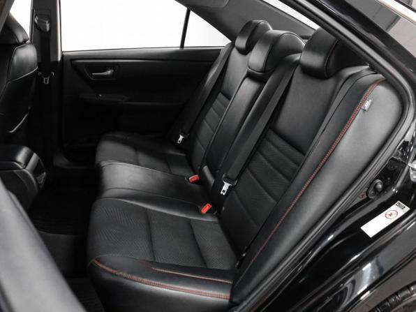 Toyota Camry VII (XV50) Рестайлинг с пробегом 2015 года, цена 1 820 000 рублей, 143404 км, седан, Автокод Объявления