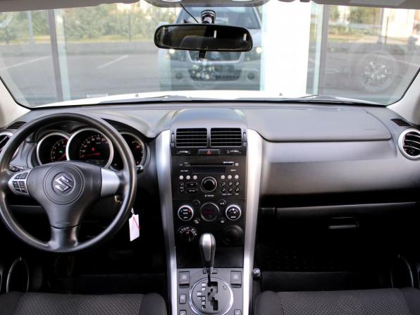 Suzuki Grand Vitara II Рестайлинг с пробегом 2010 года, цена 1 287 000 рублей, 117251 км, внедорожник, Автокод Объявления