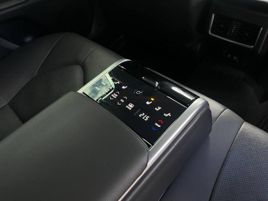 Toyota Camry VIII (XV70) Рестайлинг Санкт-Петербург  - изображение 17