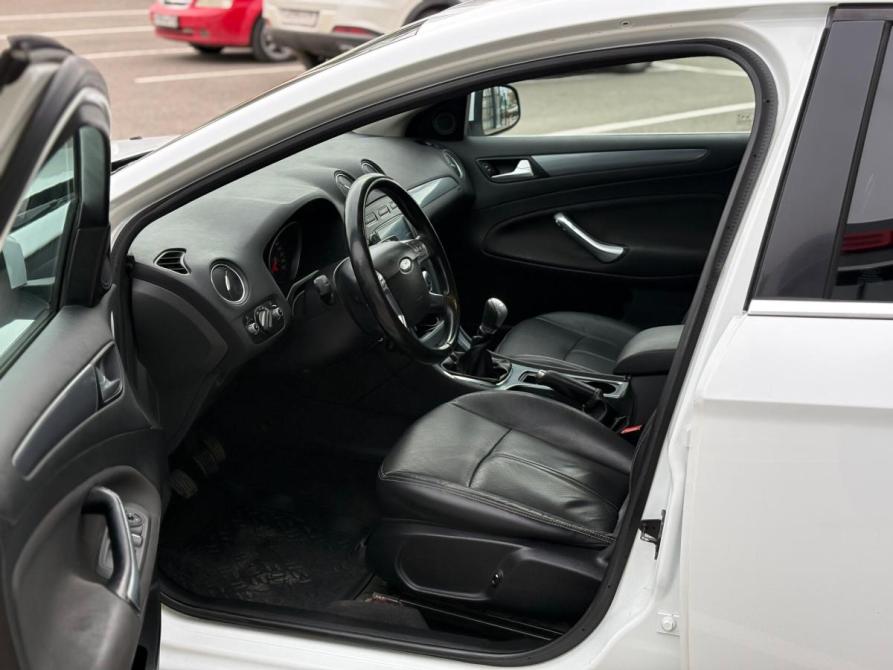 Ford Mondeo IV Рестайлинг Томск  - изображение 11