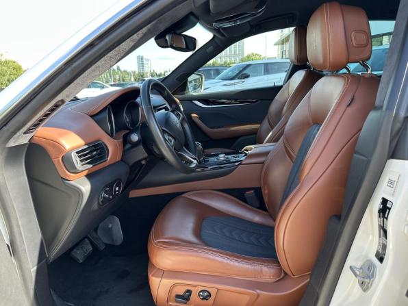 Maserati Levante I с пробегом 2017 года, цена 4 590 000 рублей, 72610 км, внедорожник, Автокод Объявления