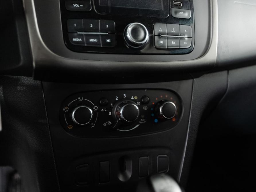 Renault Logan II Рестайлинг Челябинск  - изображение 11